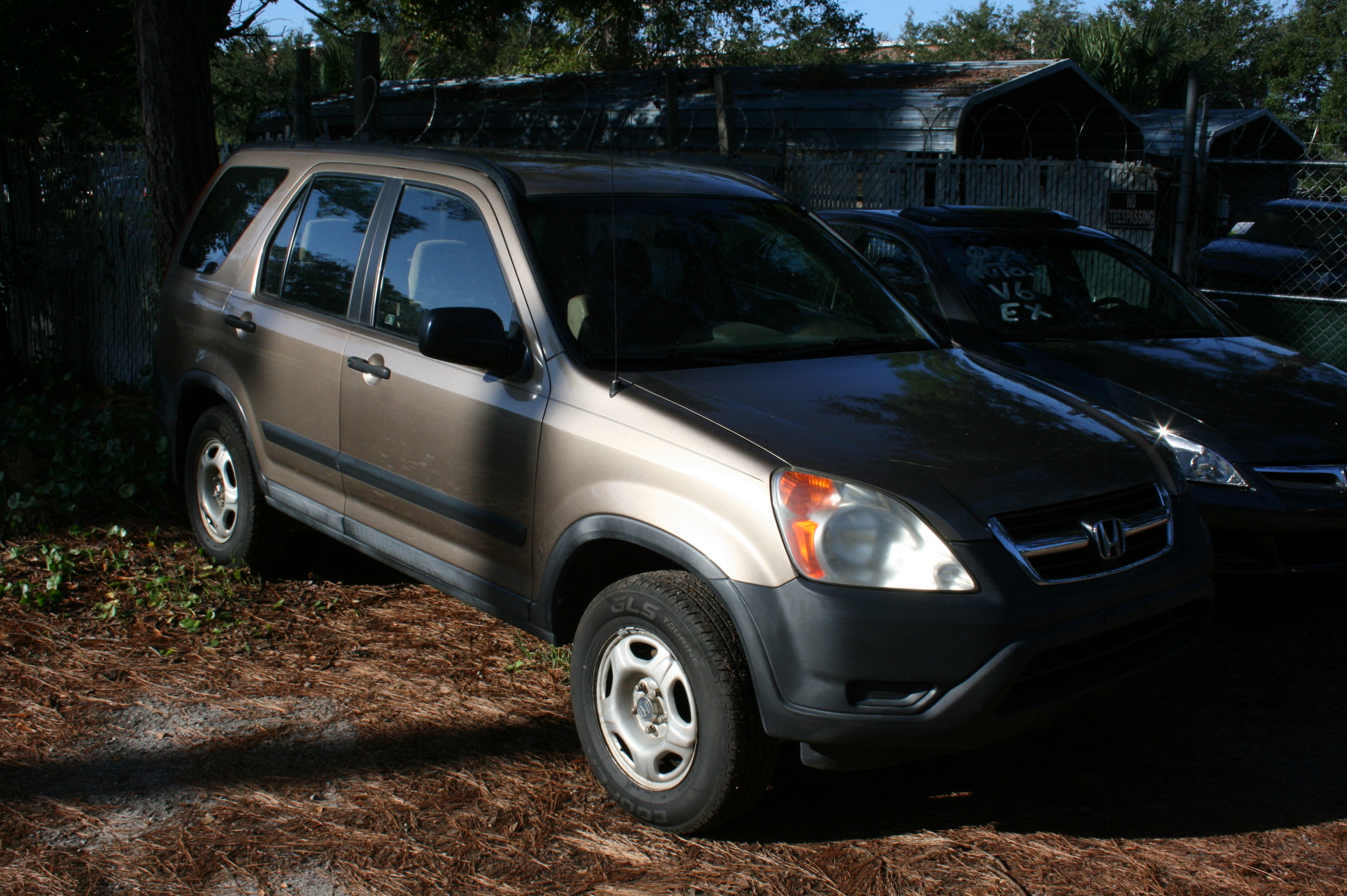Click for price on this 2004 Honda CRV